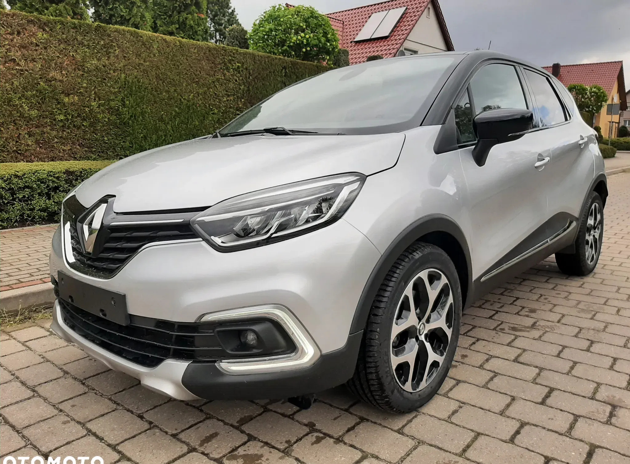 renault lubuskie Renault Captur cena 54900 przebieg: 56959, rok produkcji 2019 z Łaziska Górne